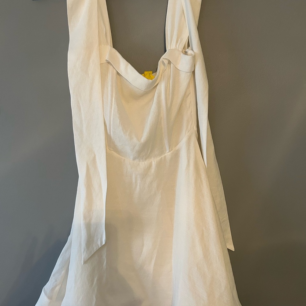 Altar'd State Cream Sleeveless Dress